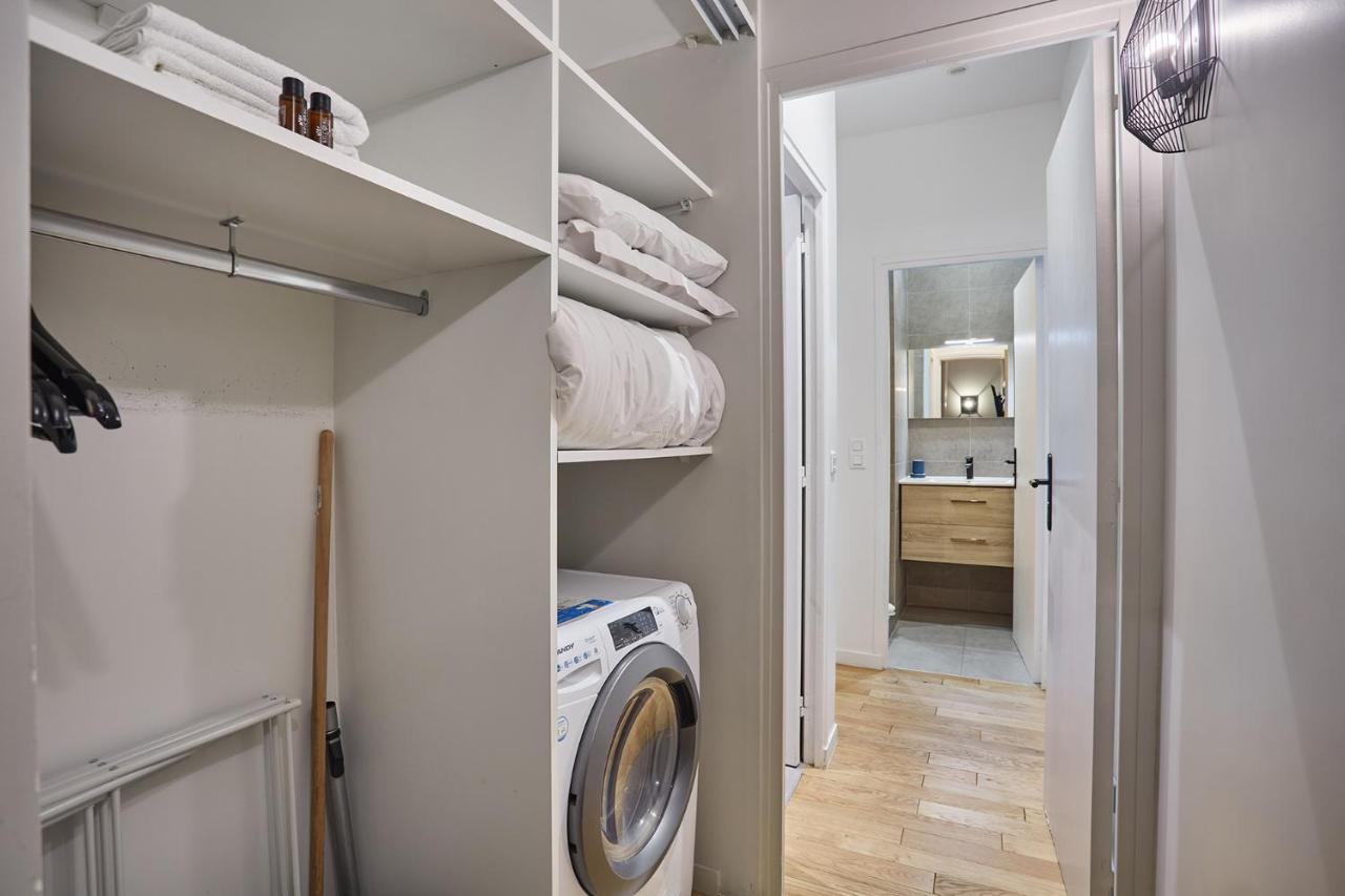 Apartment Center Of Paris By Studio Prestige Экстерьер фото