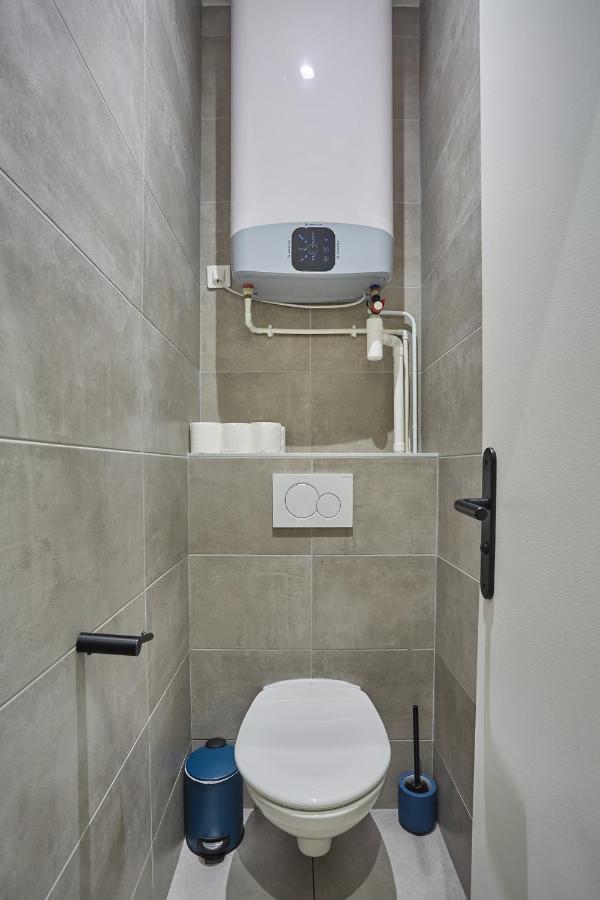 Apartment Center Of Paris By Studio Prestige Экстерьер фото